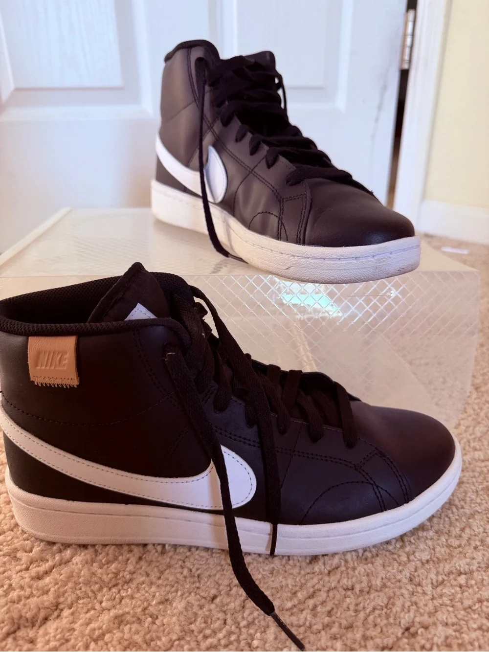 Nike - (WMNS) Nike Court Royale 2 Mid 'Black White - size 10
